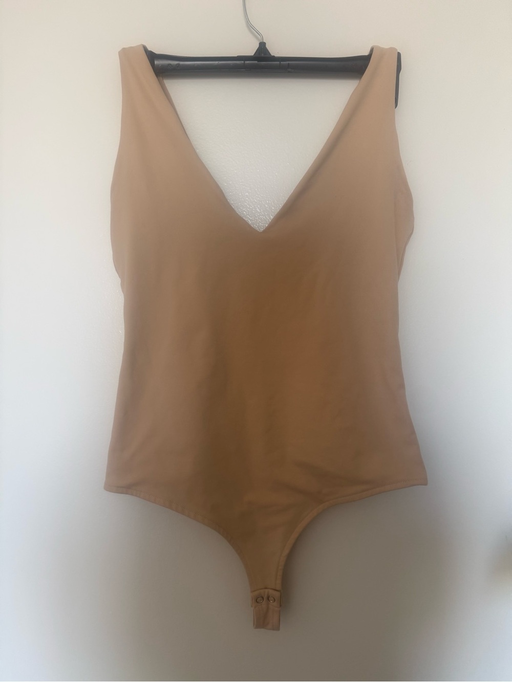 REORIA Nude Plunge Deep V Neck Sleeveless Bodysuit Size M